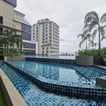 Baseline Premier - Studio With Mountain View Cebu Bagian luar foto